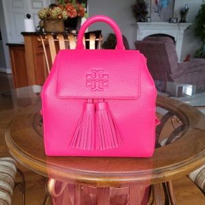 Tory Burch Thea Mini backpack in Bright Azalea